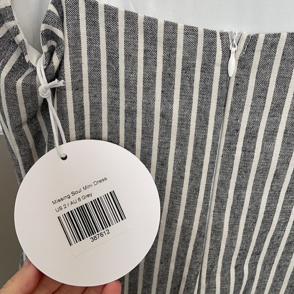 NWT Princess Polly striped grey dress - Picture 4 of 5